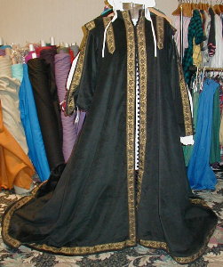 Spanish surcoat