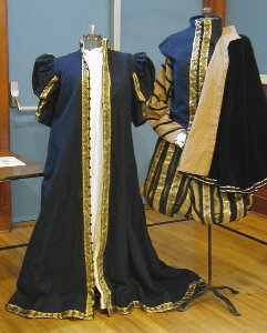 Loose gown in the Spanish style and matching doublet